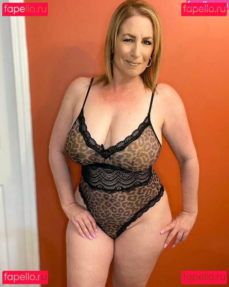 Danni Jones / DanniJones2427 / dannijones_2427 / https: Onlyfans Photo Gallery 