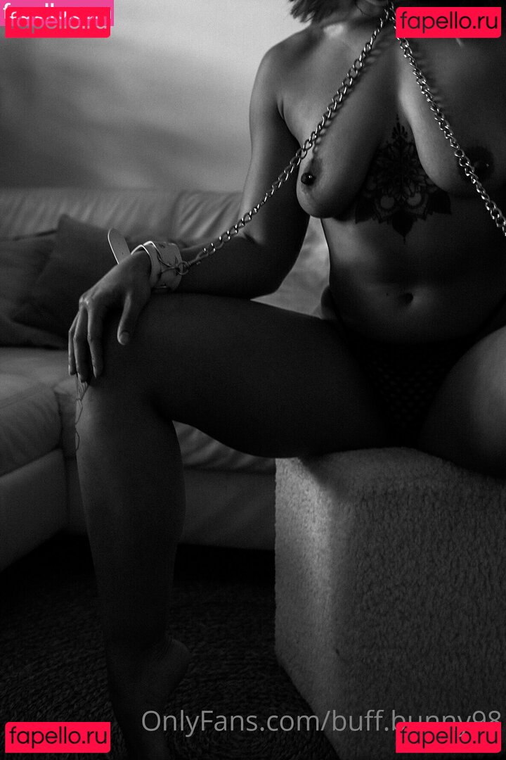 buff.bunny98 / kira permata / kira.permata Onlyfans Photo Gallery 