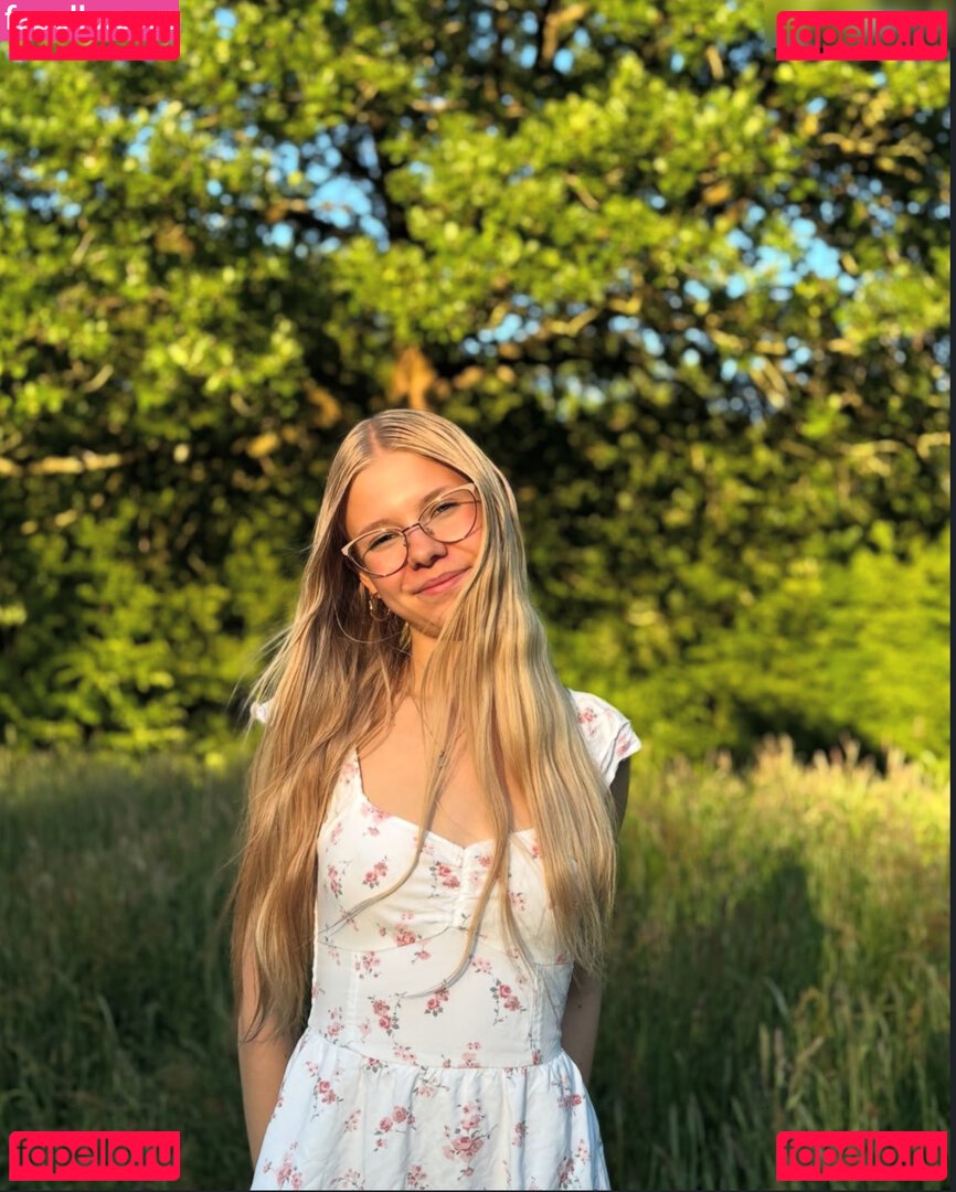 Cuteneomii / neomiisworld Onlyfans Photo Gallery 