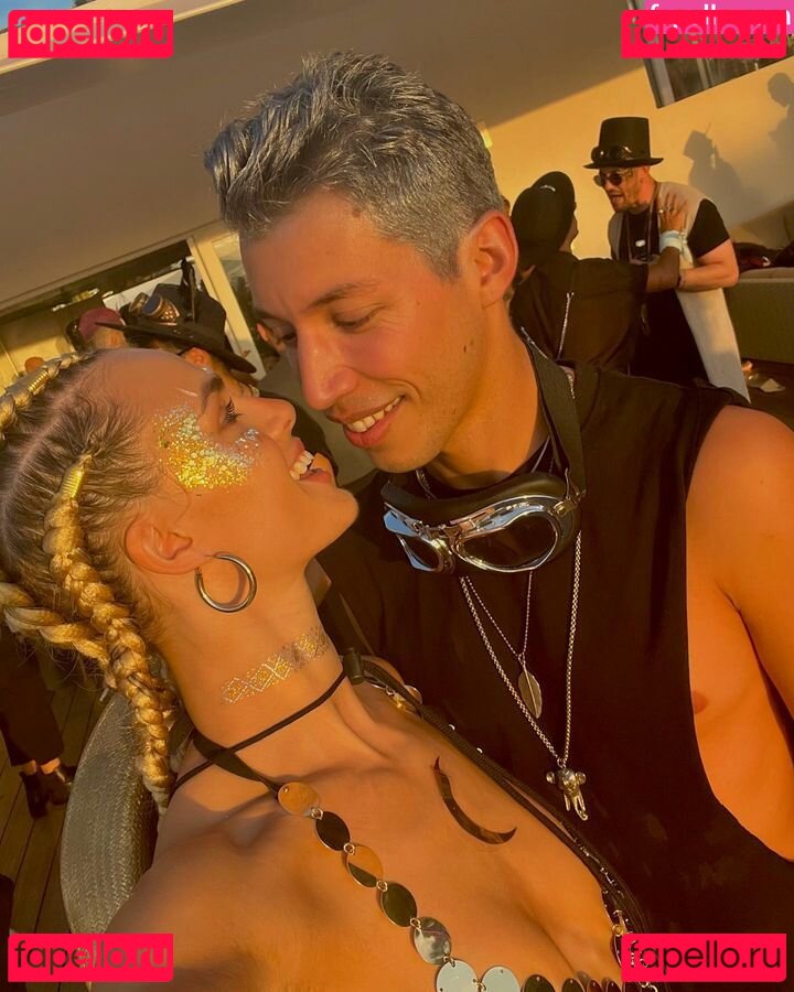 Meeryo7 / meery17 Onlyfans Photo Gallery 