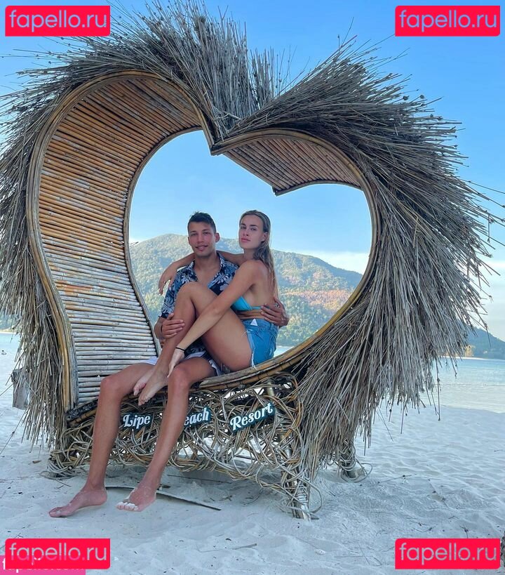 Meeryo7 / meery17 Onlyfans Photo Gallery 