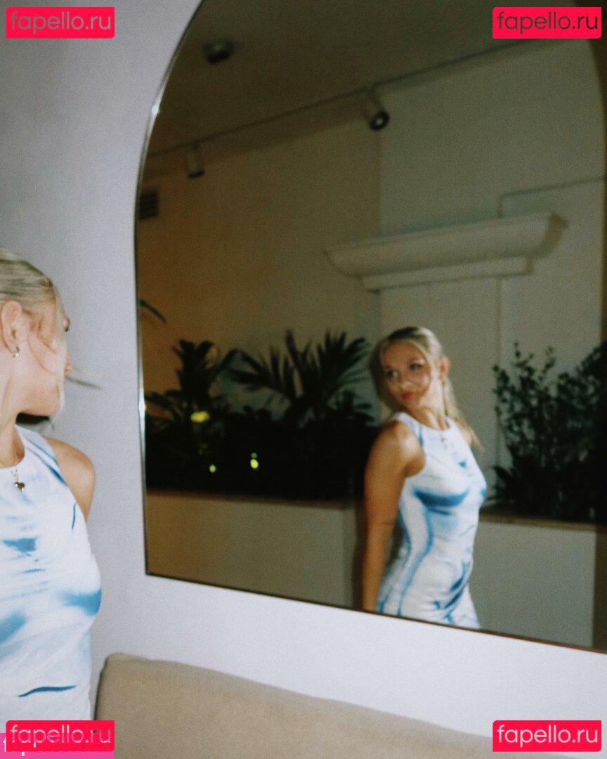 AEW / Julia Hart / badd_birdie / thejuliahart Onlyfans Photo Gallery 