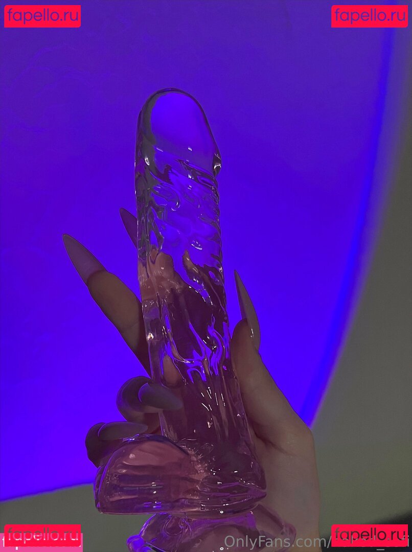 naked_sofi Onlyfans Photo Gallery 