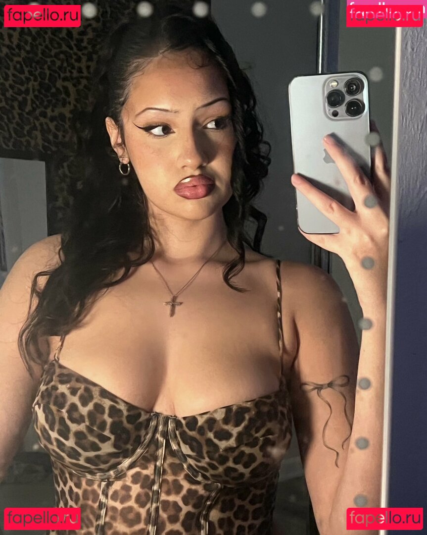 Icureduu Onlyfans Photo Gallery 