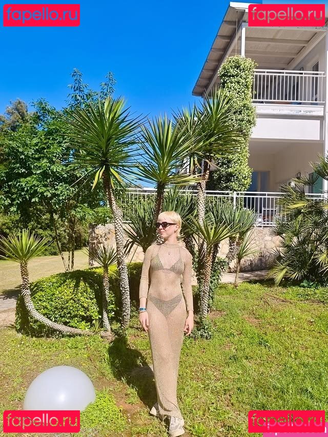 Ines Bammert / inesbam / itsallbetternaked Nude Onlyfans Photo 8