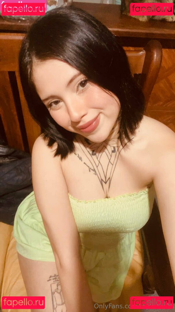 laylaapappas / laylaapple Onlyfans Photo Gallery 