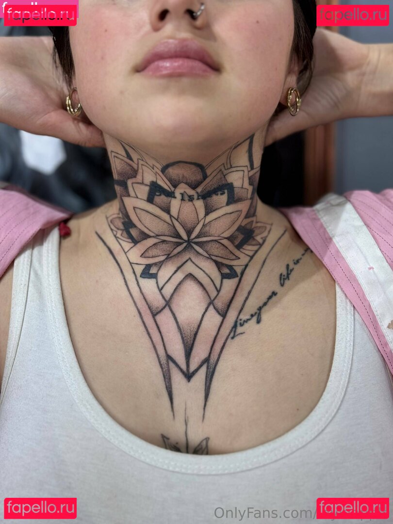 laylaapappas / laylaapple Onlyfans Photo Gallery 