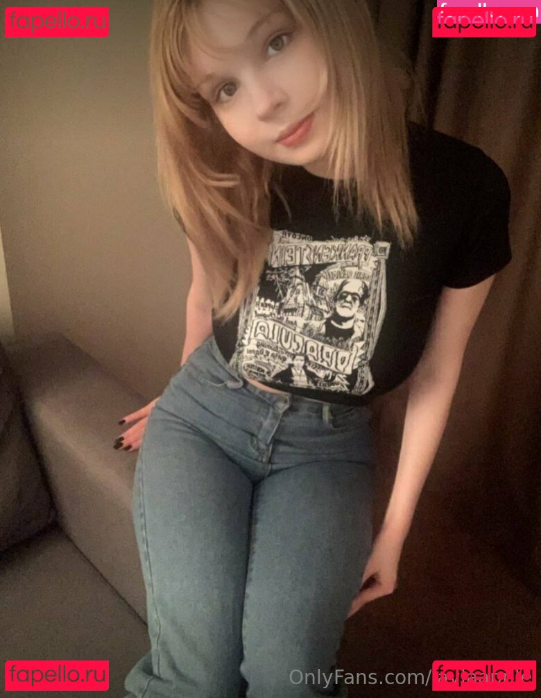 laylaapappas / laylaapple Onlyfans Photo Gallery 