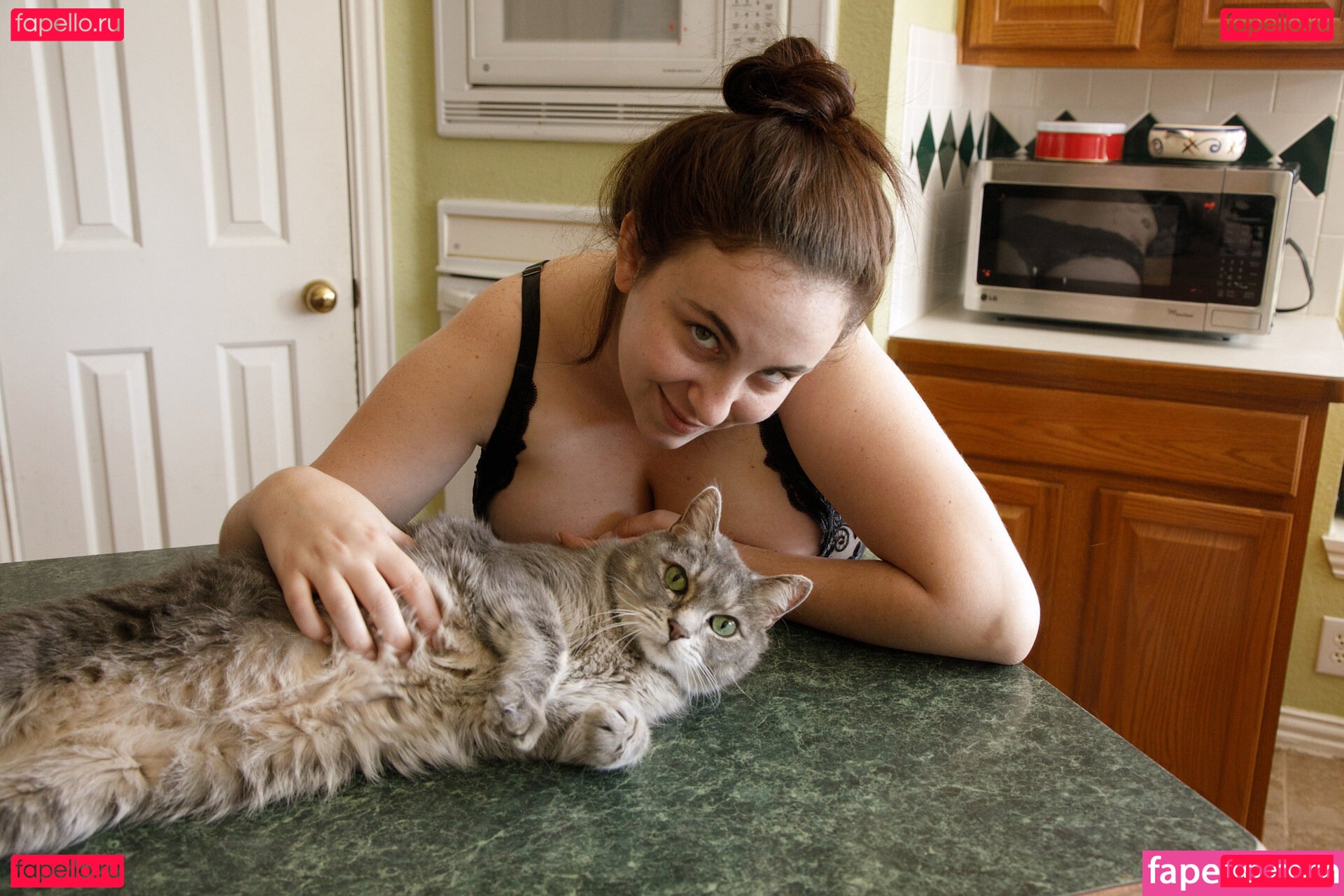 Milly Marks / Molly Vivent / howdidigetsosexy / https: / millymarksxxx Onlyfans Photo Gallery 