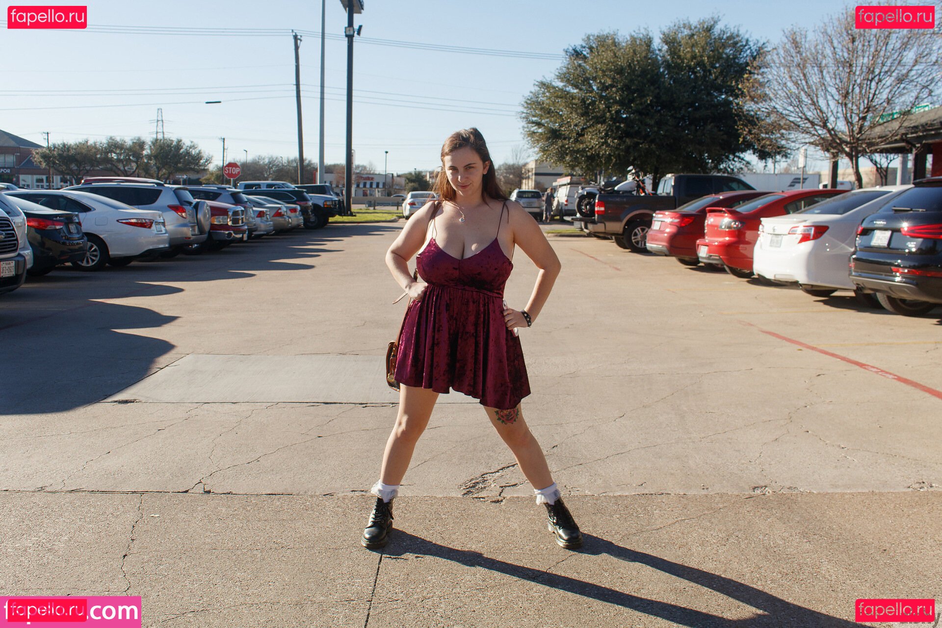 Milly Marks / Molly Vivent / howdidigetsosexy / https: / millymarksxxx Onlyfans Photo Gallery 