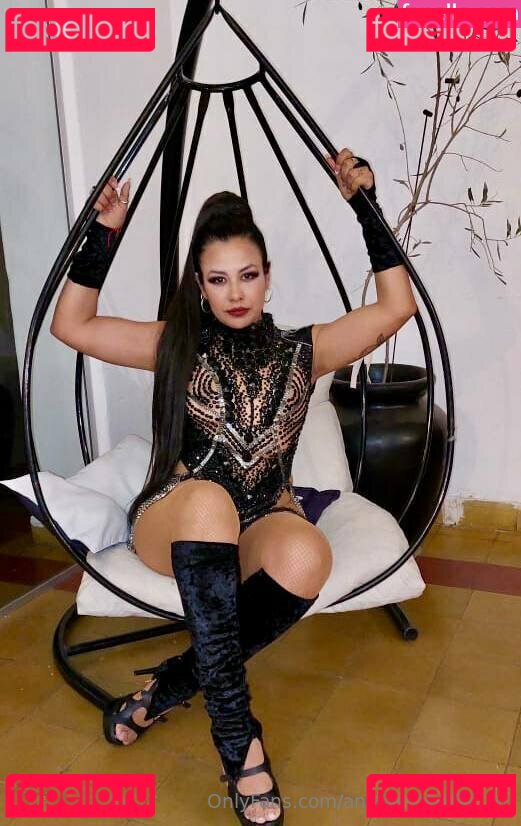 antonellabellafree Onlyfans Photo Gallery 