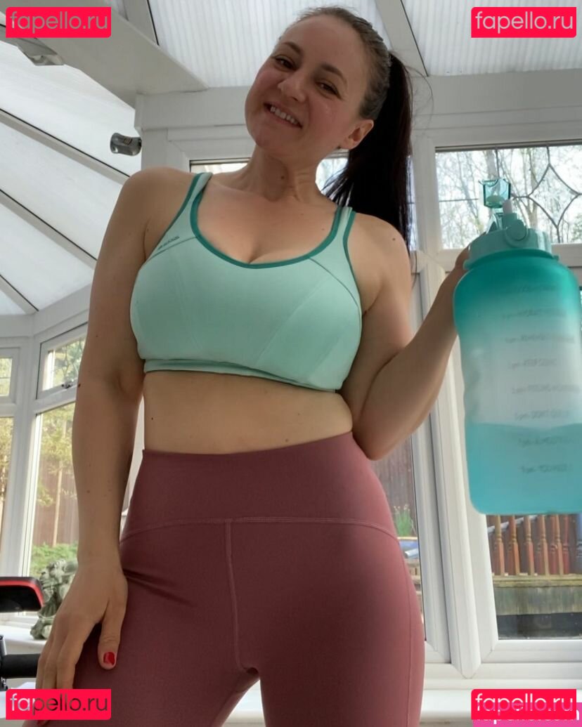 Miss Becky Speed / beckyspeedofficial / beckyspeeduk / https: Onlyfans Photo Gallery 