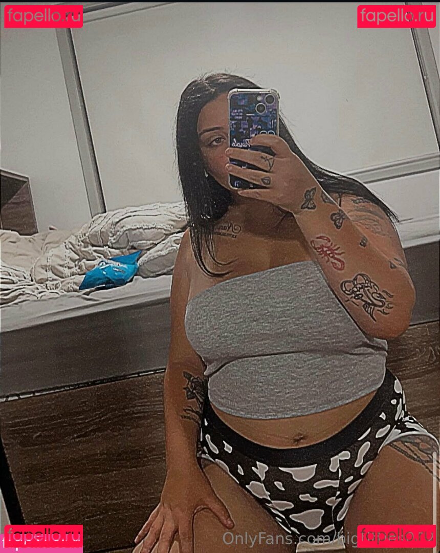 bigtitties002 Onlyfans Photo Gallery 