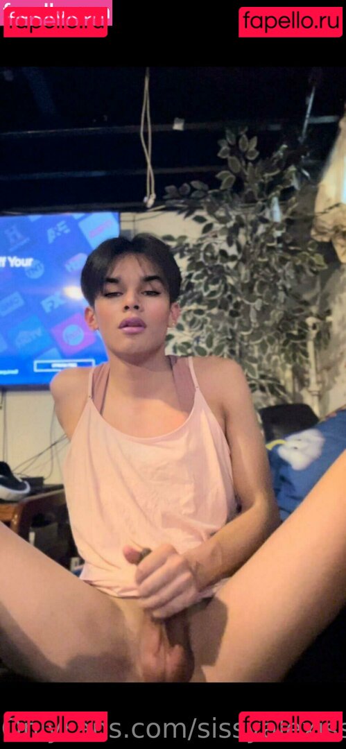 sissyalexisss Nude Onlyfans Photo 9