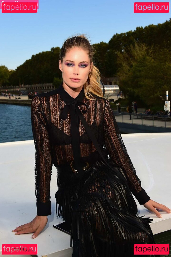 Doutzen Kroes / doutzen Onlyfans Photo Gallery 