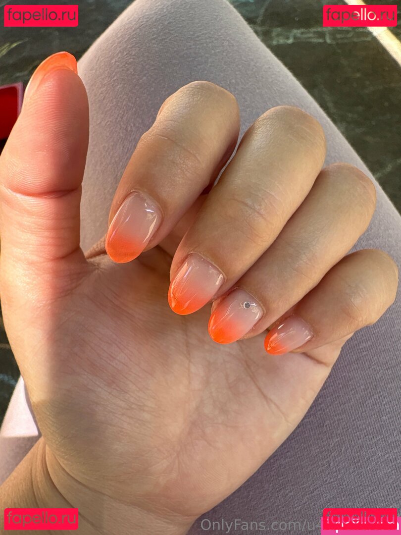 mirabeldoll / mirabelldoll Onlyfans Photo Gallery 