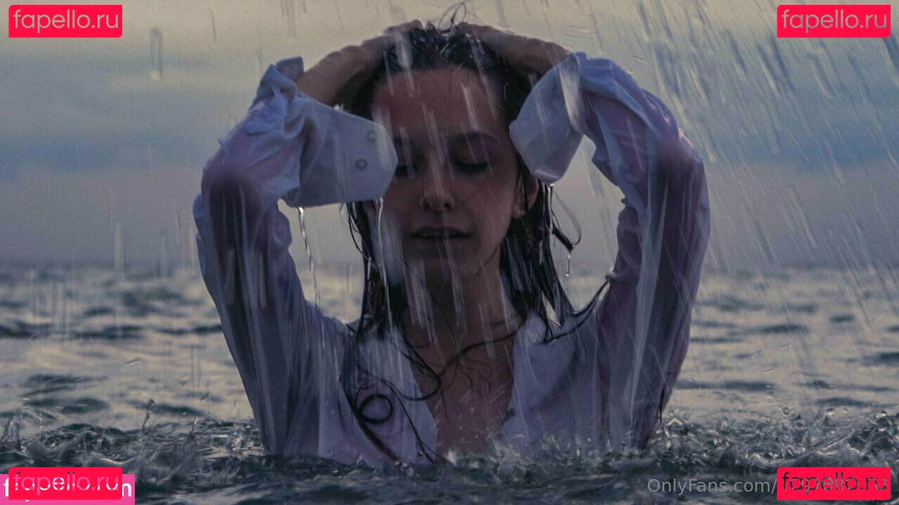 lovelylesh / lovelylollyhehe Onlyfans Photo Gallery 