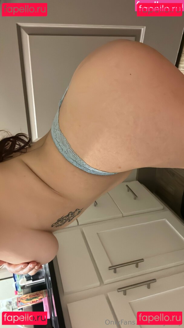 tinycrissy_ / tinyrissy Nude Onlyfans Photo 4