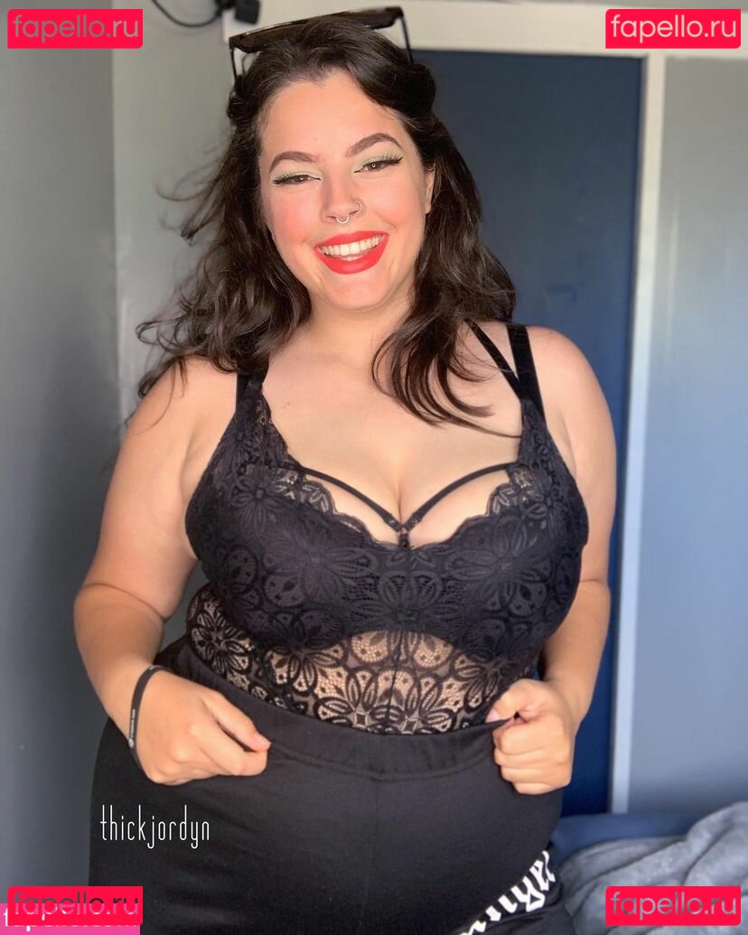 Jordyn Khaled / https: / thickjordyn Onlyfans Photo Gallery 
