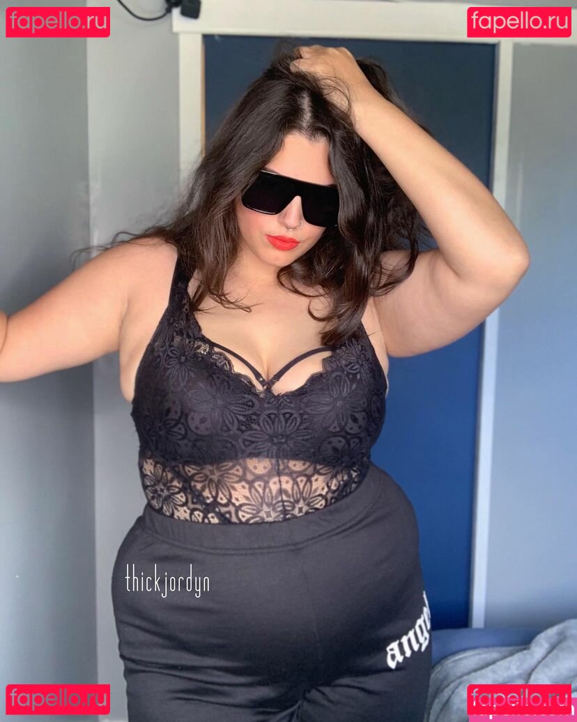 Jordyn Khaled / https: / thickjordyn Onlyfans Photo Gallery 
