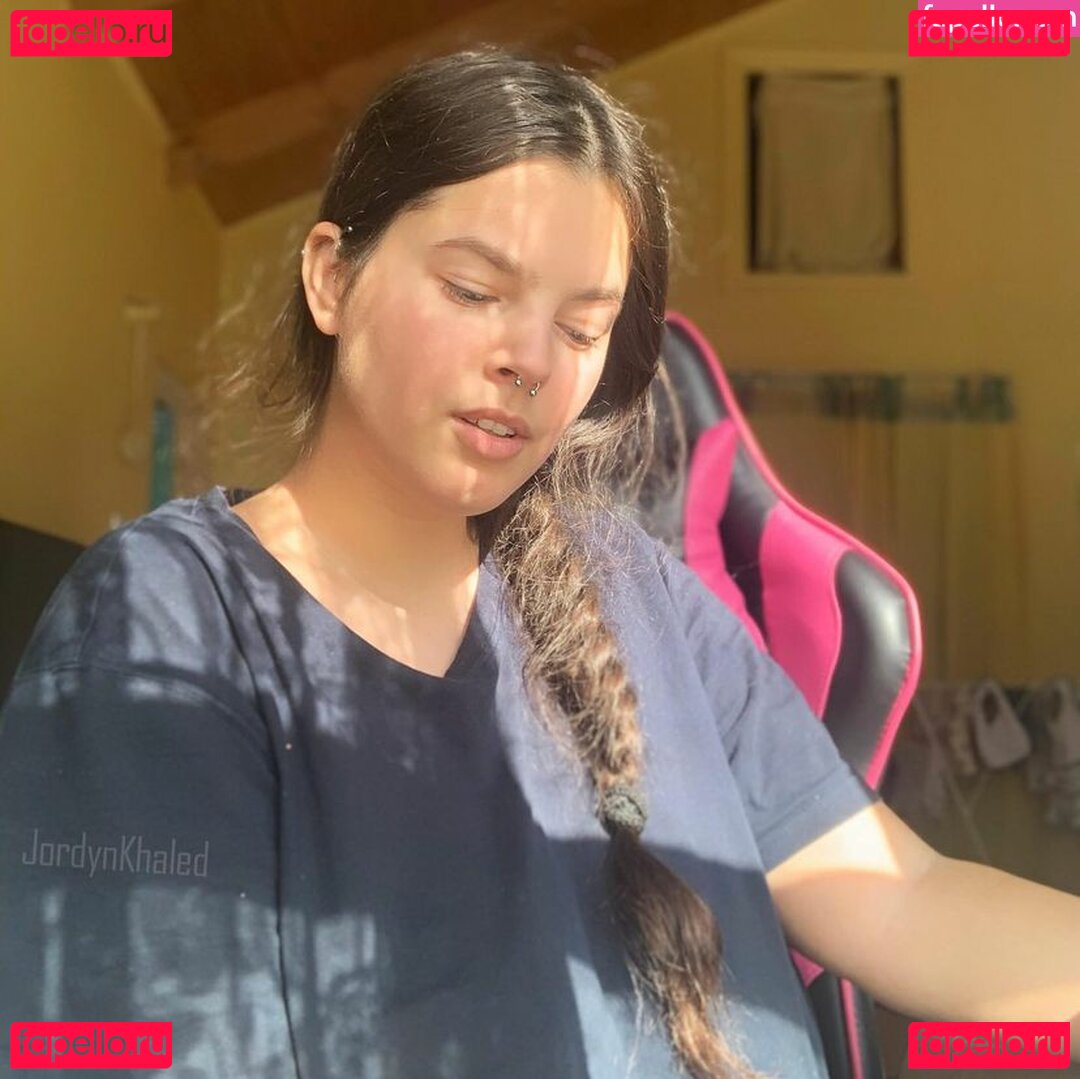 Jordyn Khaled / https: / thickjordyn Onlyfans Photo Gallery 