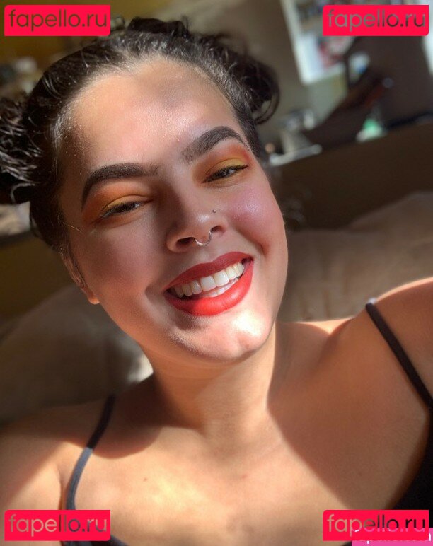 Jordyn Khaled / https: / thickjordyn Onlyfans Photo Gallery 