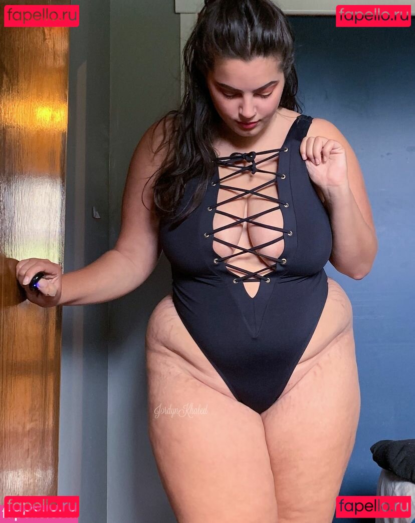 Jordyn Khaled / https: / thickjordyn Onlyfans Photo Gallery 