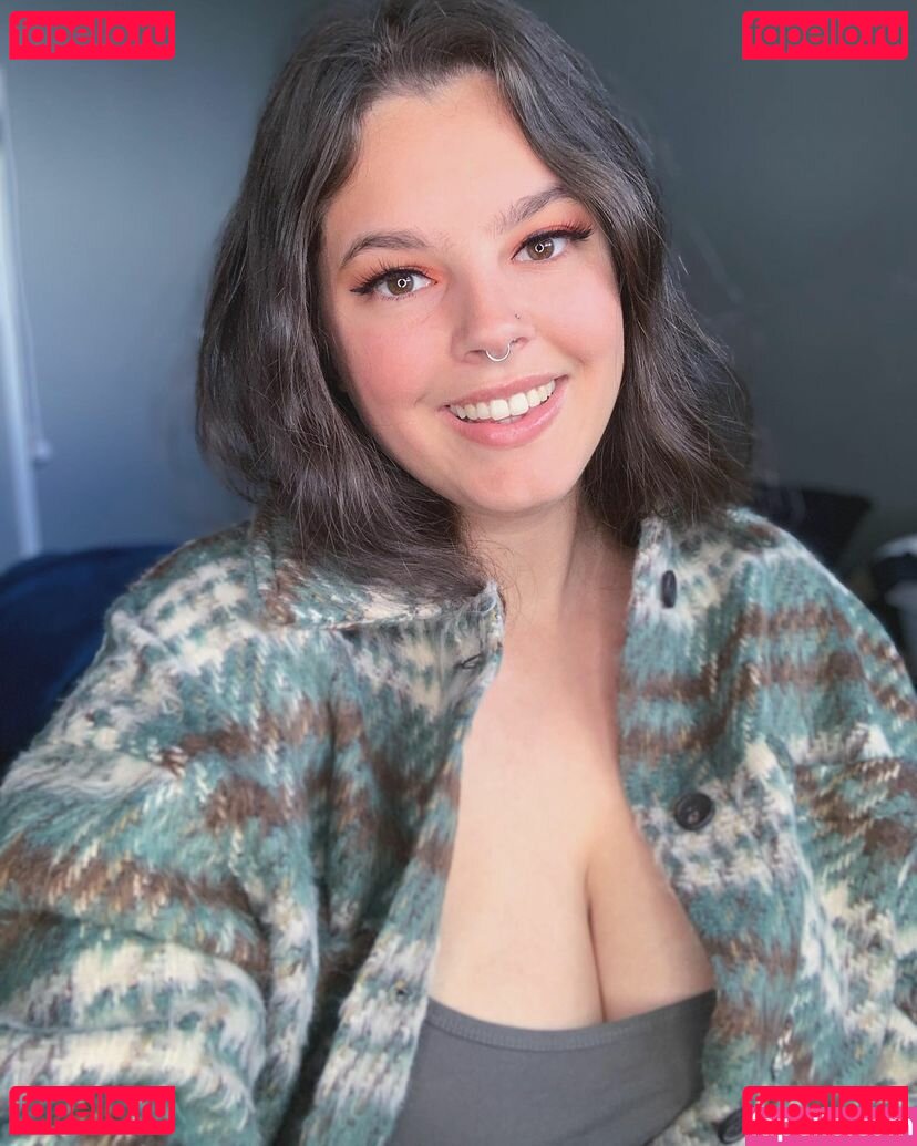 Jordyn Khaled / https: / thickjordyn Onlyfans Photo Gallery 