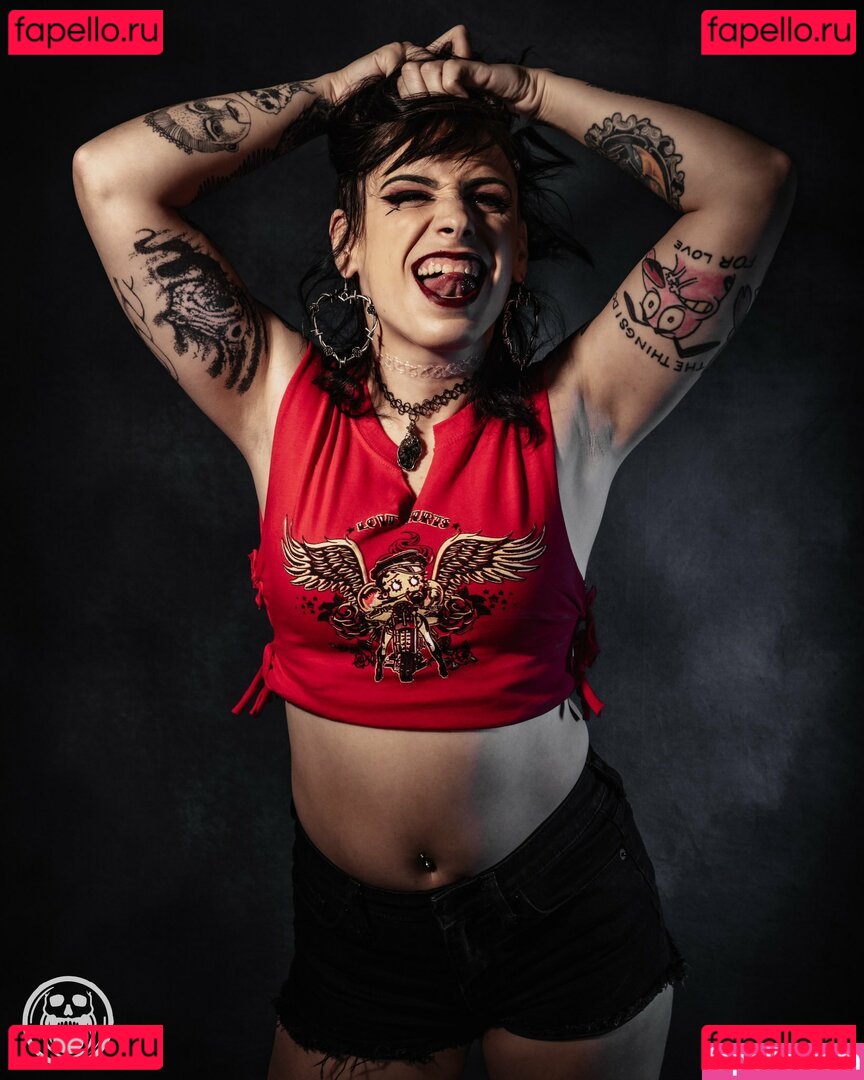 Ziggy Haim / ziggyhaim Onlyfans Photo Gallery 