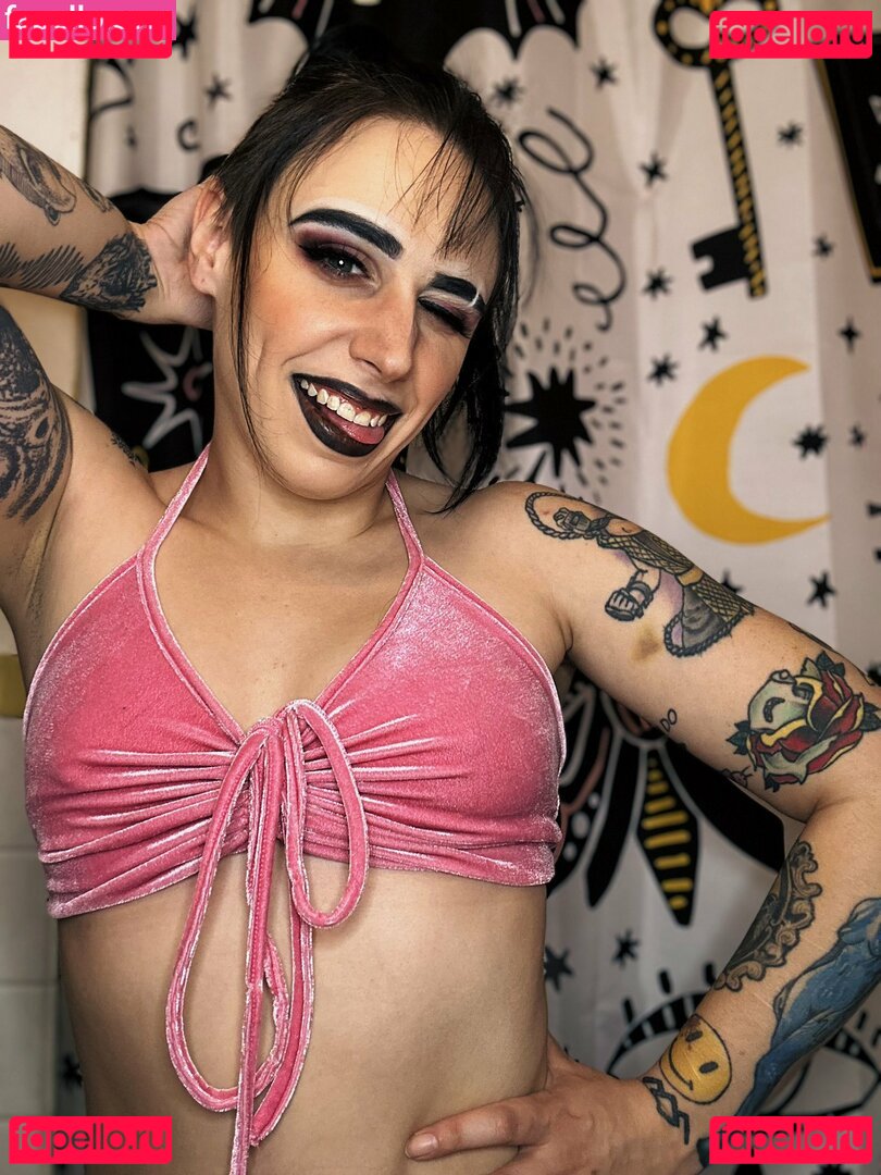 Ziggy Haim / ziggyhaim Onlyfans Photo Gallery 