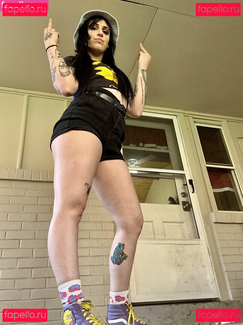 Ziggy Haim / ziggyhaim Onlyfans Photo Gallery 