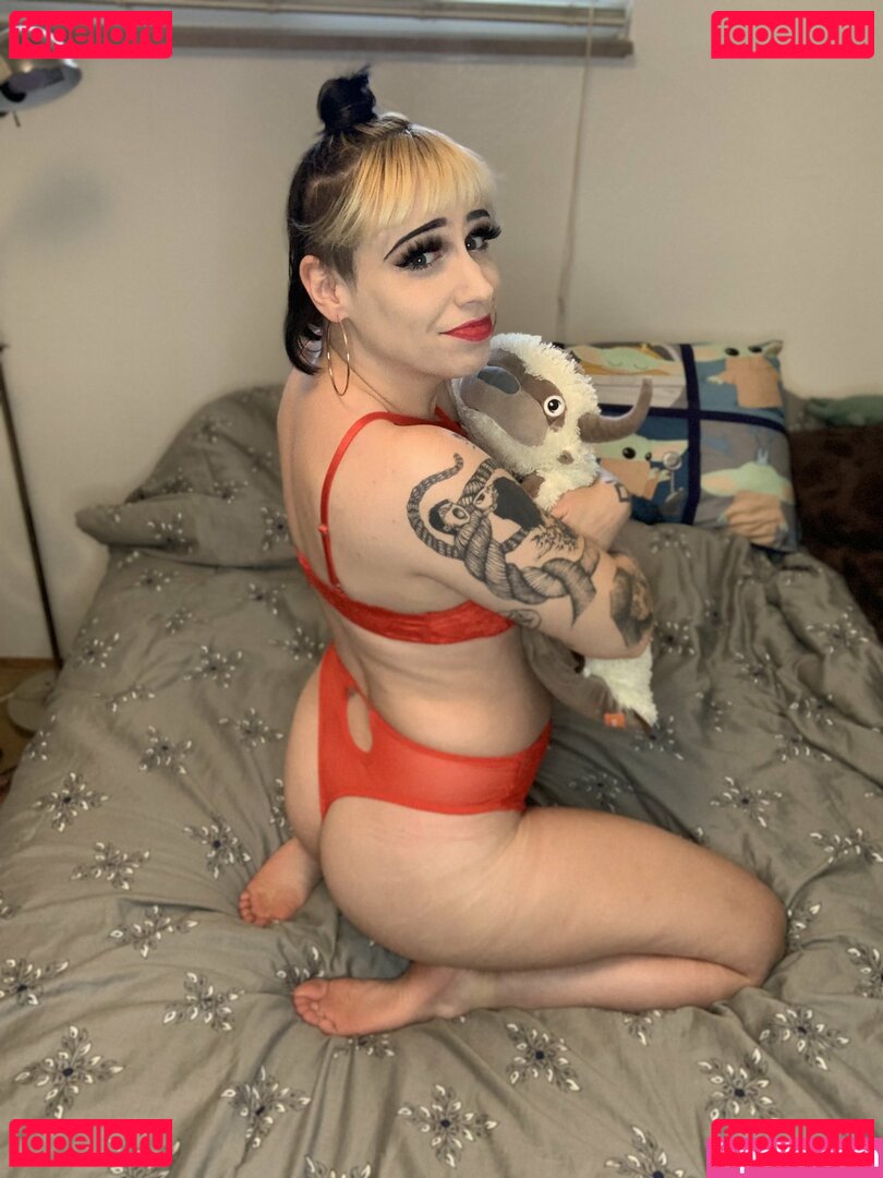 Ziggy Haim / ziggyhaim Onlyfans Photo Gallery 