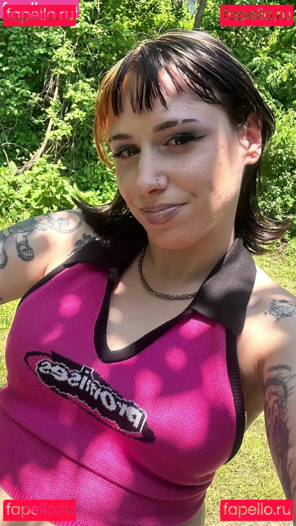 Ziggy Haim / ziggyhaim Onlyfans Photo Gallery 