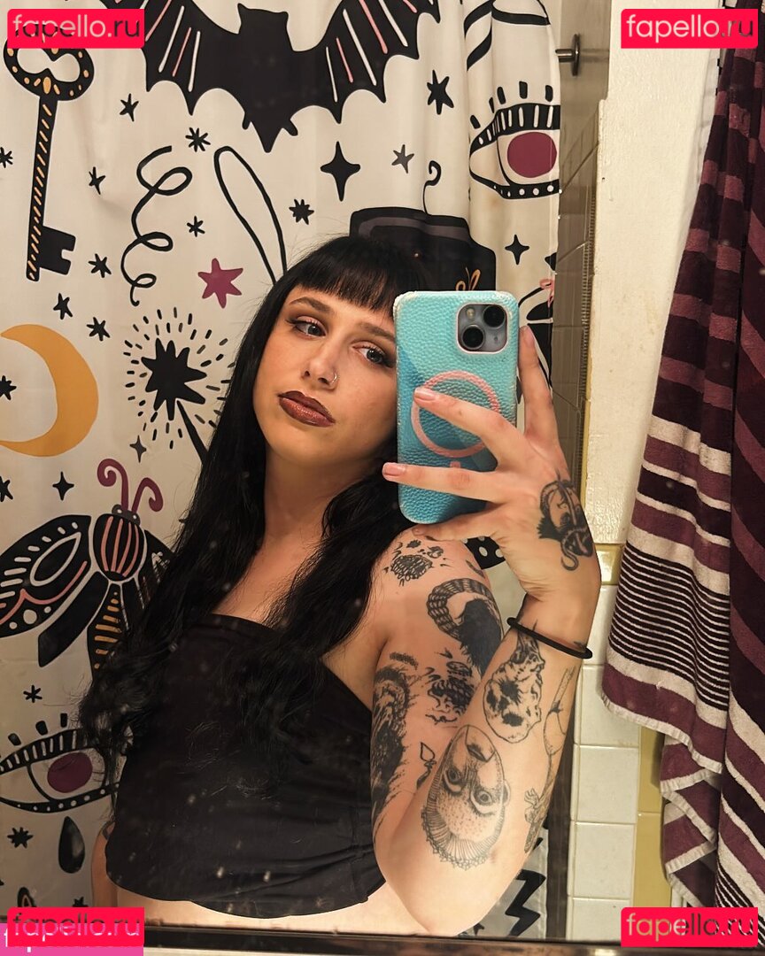 Ziggy Haim / ziggyhaim Onlyfans Photo Gallery 