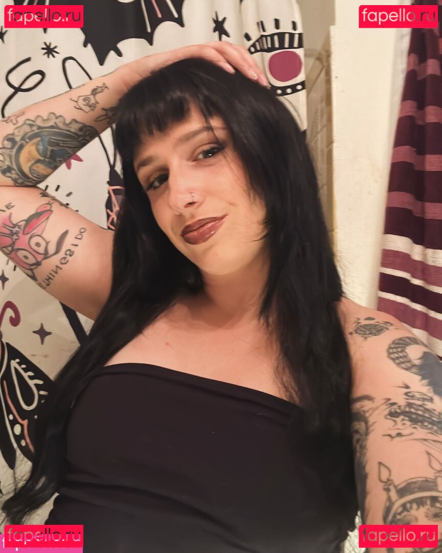 Ziggy Haim / ziggyhaim Onlyfans Photo Gallery 