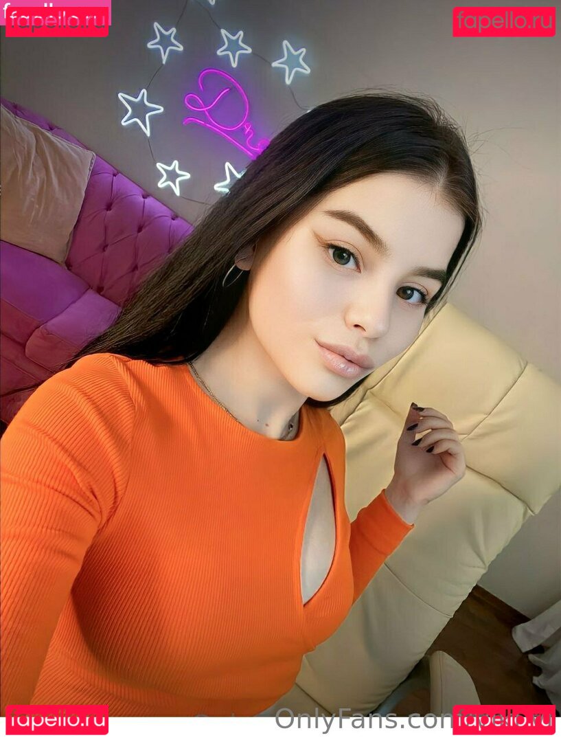 viki.vi / vikkiwanted Onlyfans Photo Gallery 