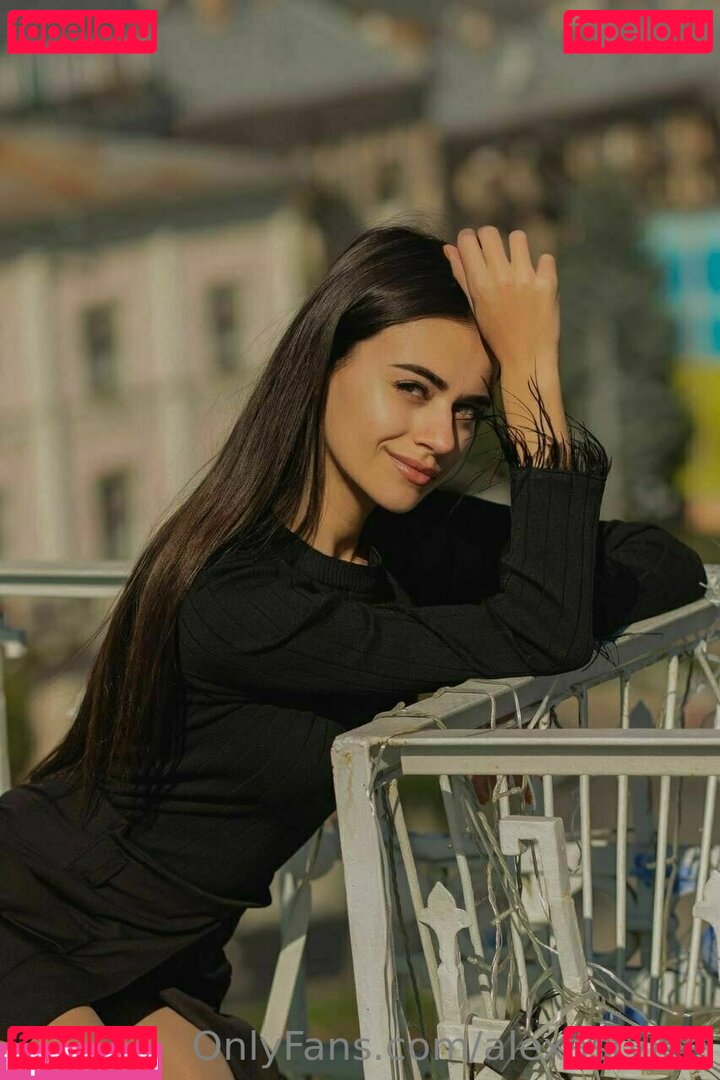 alexastyle_ / alexastylee Onlyfans Photo Gallery 