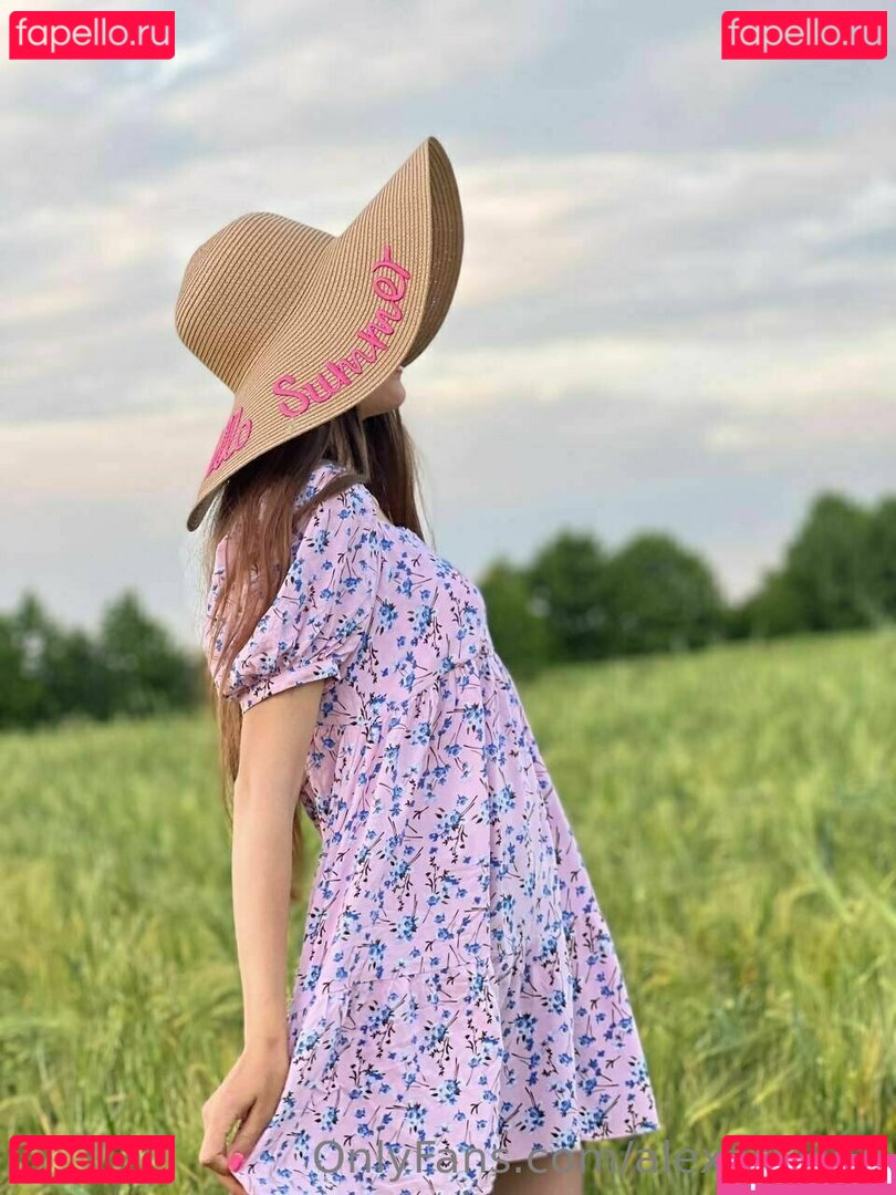 alexastyle_ / alexastylee Onlyfans Photo Gallery 