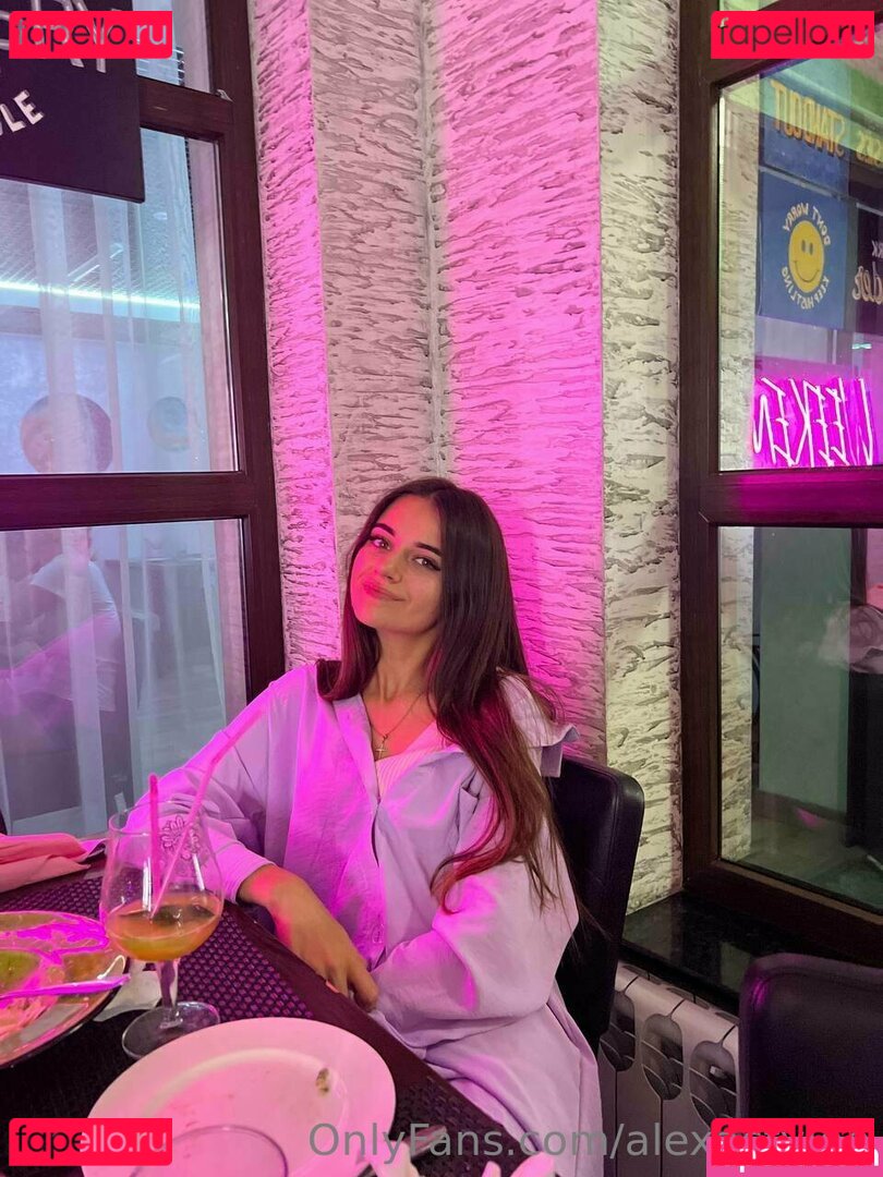 alexastyle_ / alexastylee Onlyfans Photo Gallery 