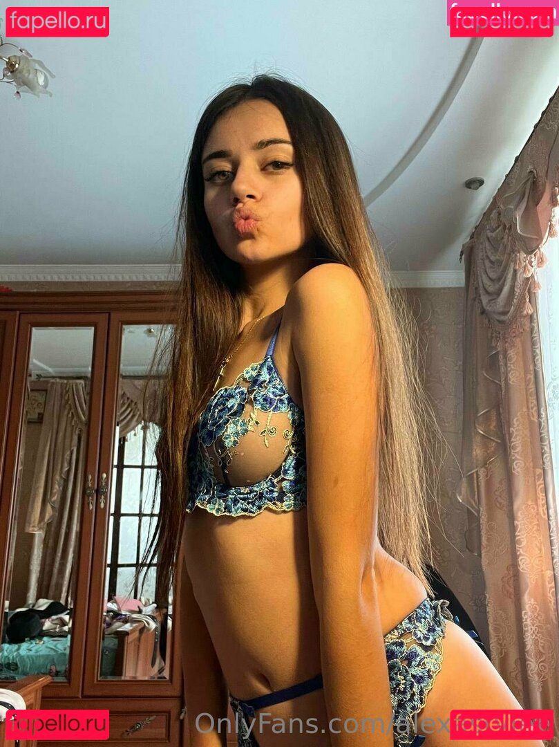 alexastyle_ / alexastylee Onlyfans Photo Gallery 