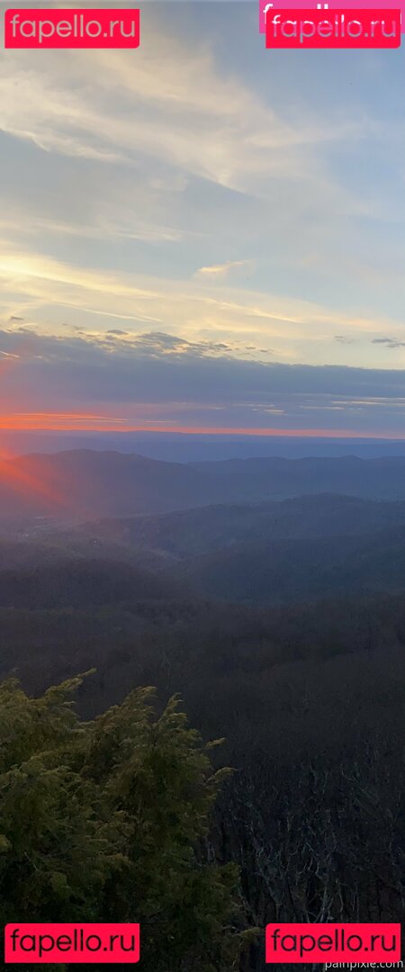 juliettemarch / thepainpixie Onlyfans Photo Gallery 