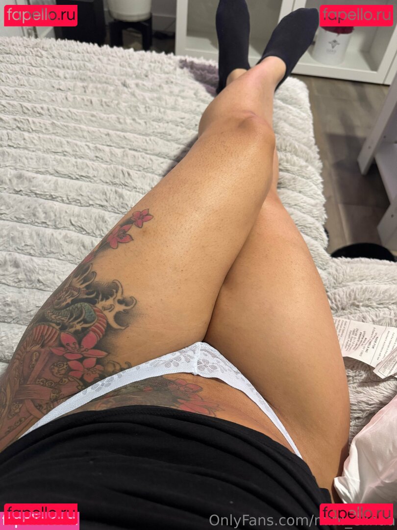 mini_elinaa Onlyfans Photo Gallery 