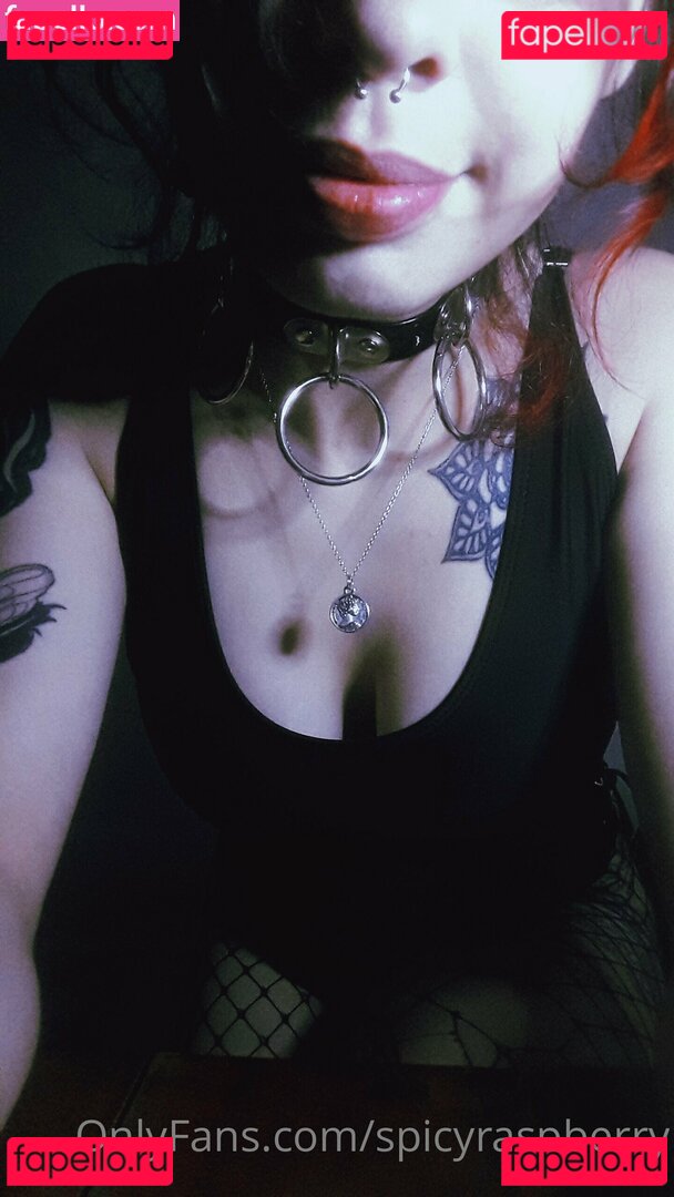 _spicy.strawberry_ / spicyraspberry Nude Onlyfans Photo 4
