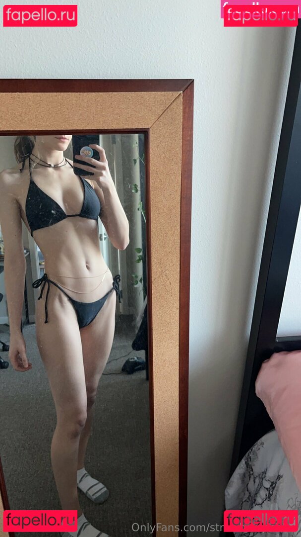 strawberry.chloe Onlyfans Photo Gallery 