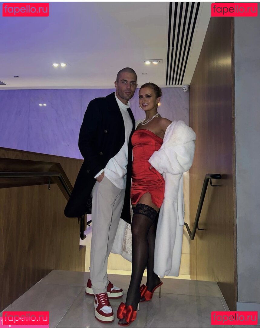 Maisie Smith / maisiesmithofficial Onlyfans Photo Gallery 