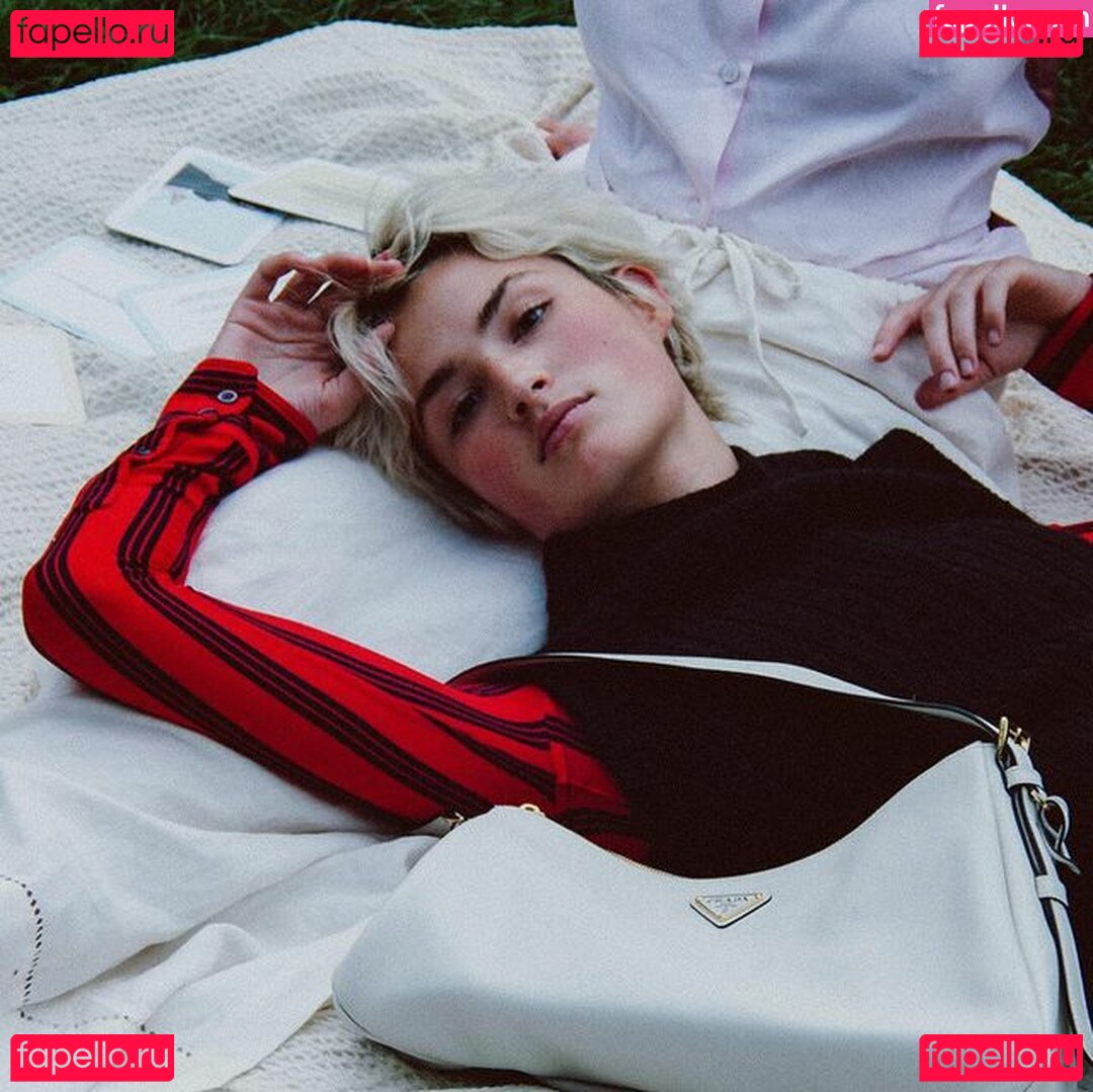 AleandraFrerk / ale4ndra Onlyfans Photo Gallery 