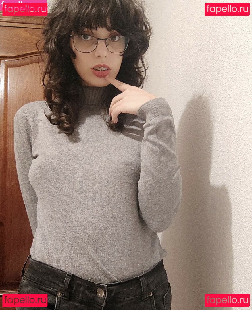 juliaspanish20 Onlyfans Photo Gallery 