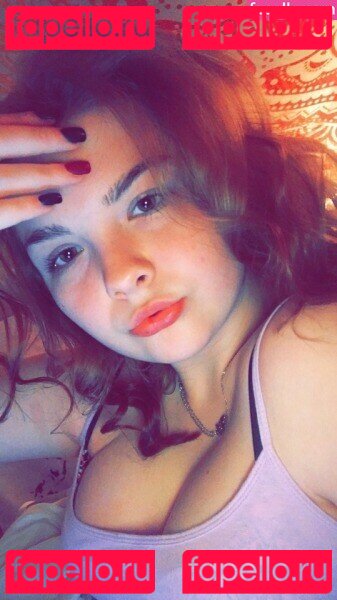 Karen Nicole / kxrennicole Onlyfans Photo Gallery 