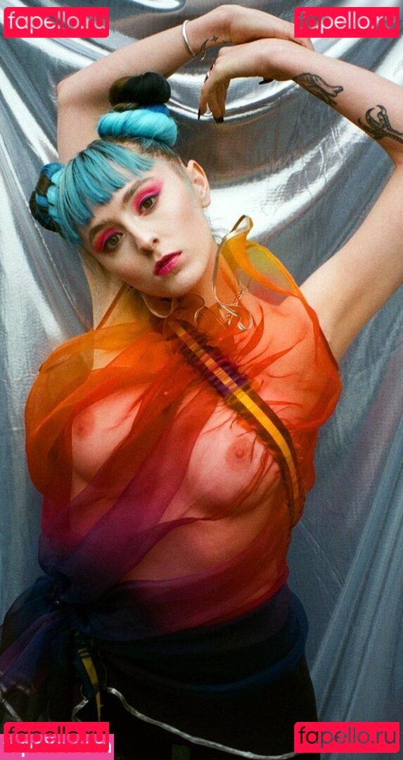 Ashnikko / https: Nude Onlyfans Photo 183