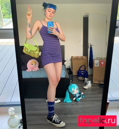 Ashnikko / https: Nude Onlyfans Photo 145
